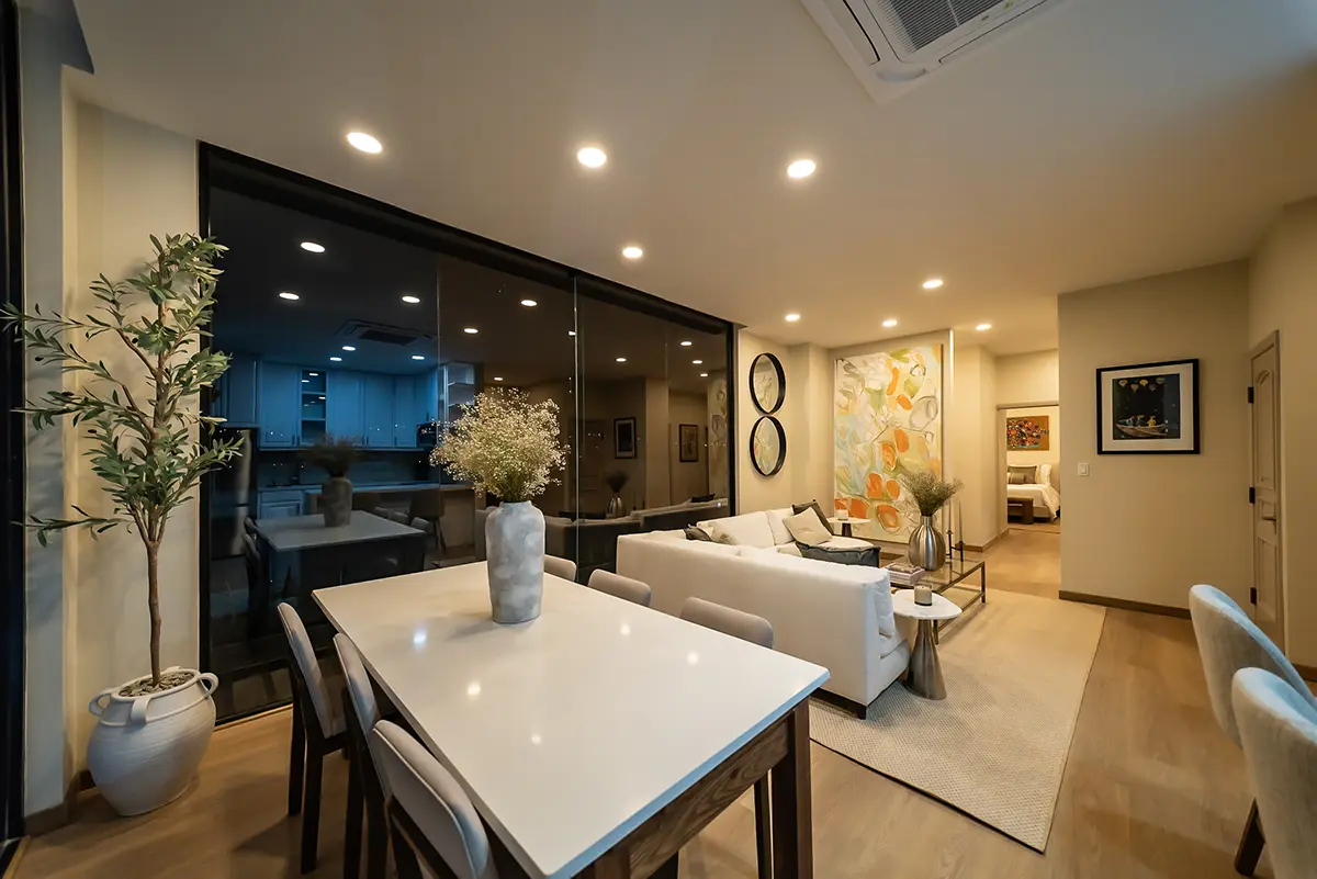 14 Los Cristales-Baccarat-Living Area Night View